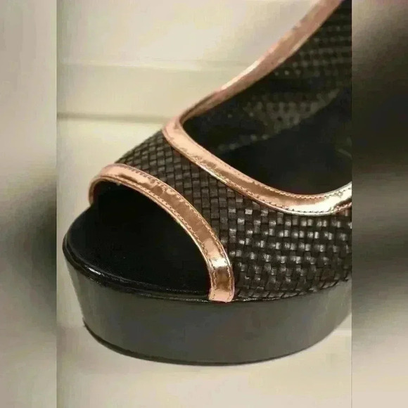 2010s DRIES VAN NOTEN Black Patent Woven Leather Platform Sandals 38EU 8US Italy - Picture 6 of 10